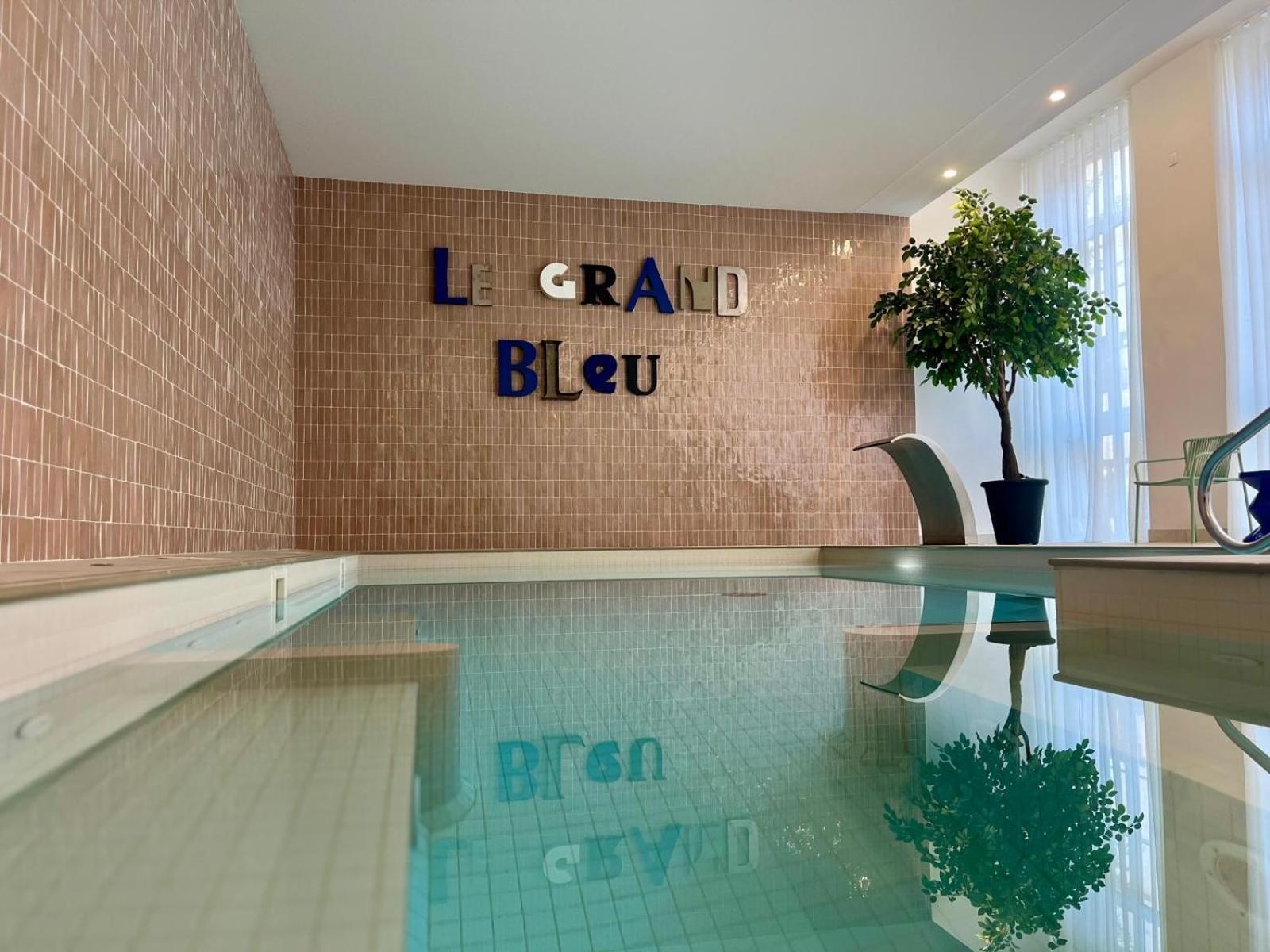 Residence Services Seniors Montana Chartres Bagian luar foto