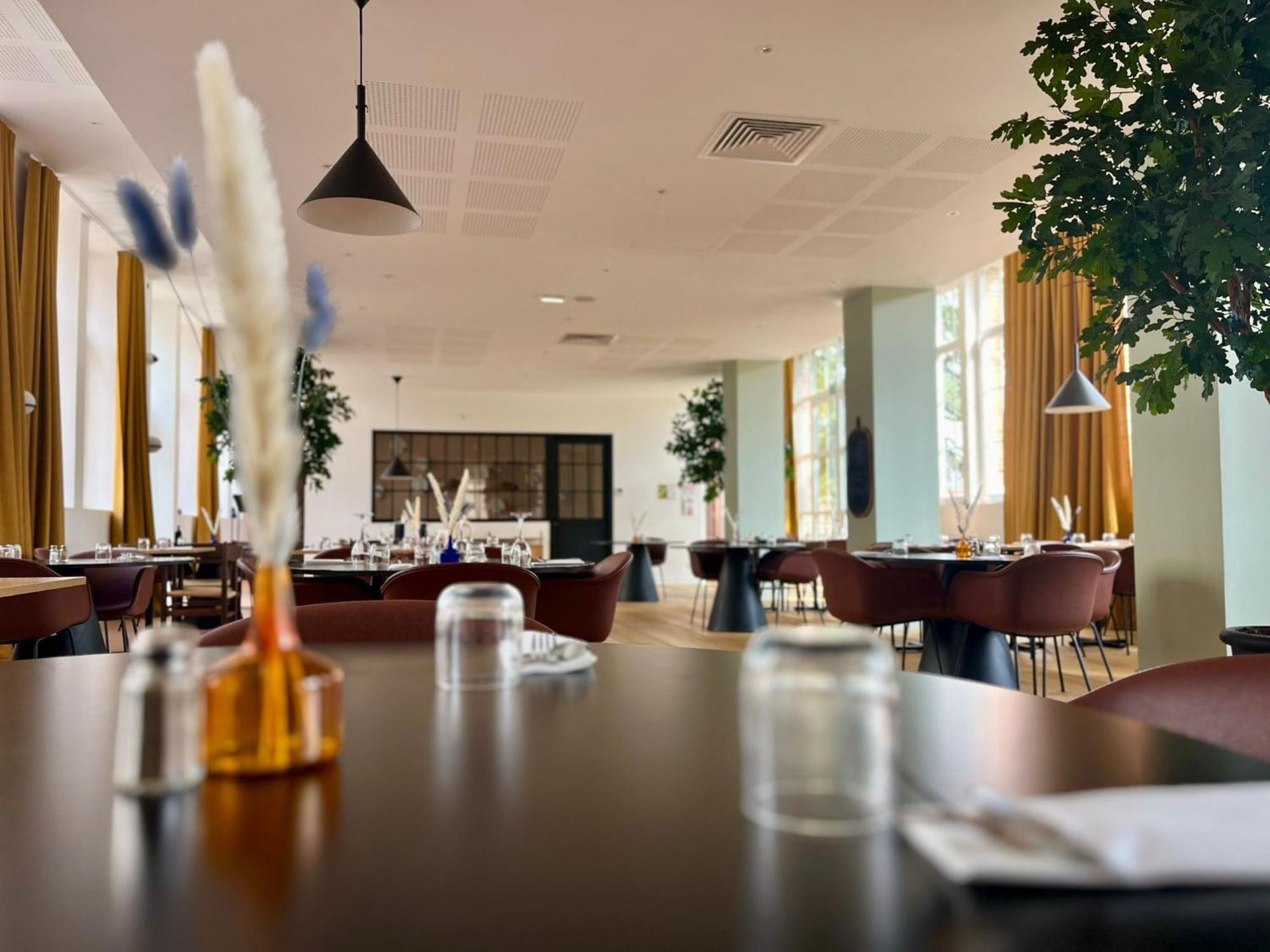 Residence Services Seniors Montana Chartres Bagian luar foto