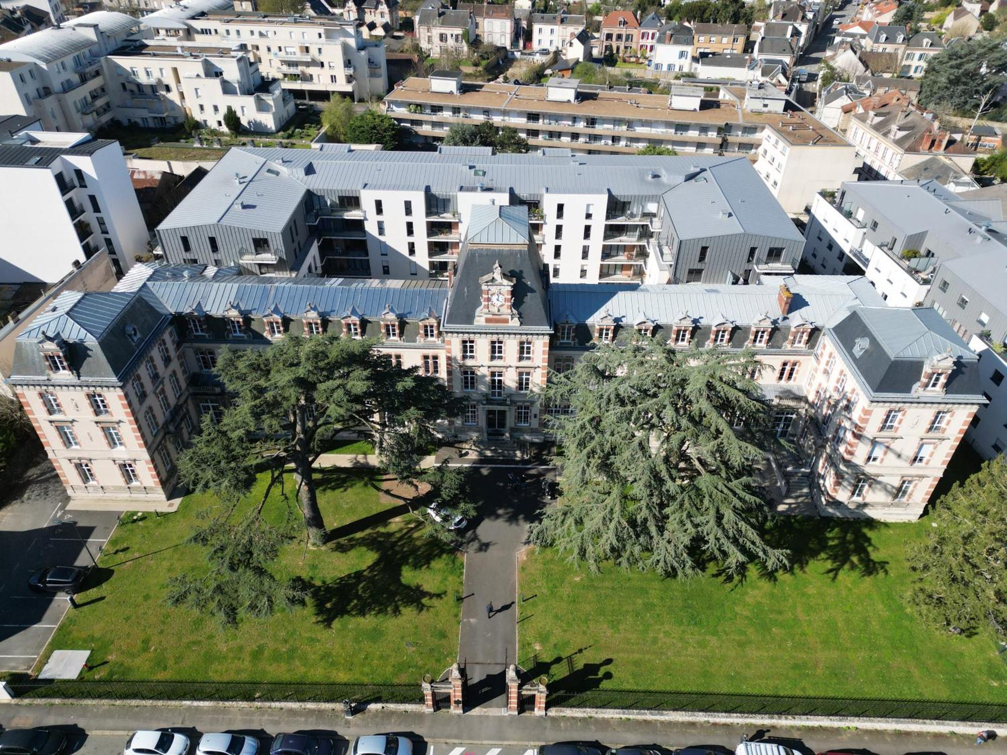 Residence Services Seniors Montana Chartres Bagian luar foto
